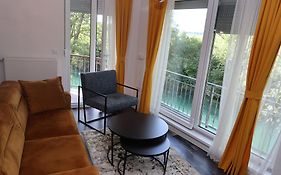 Apartments And Rooms Villa Majestic
